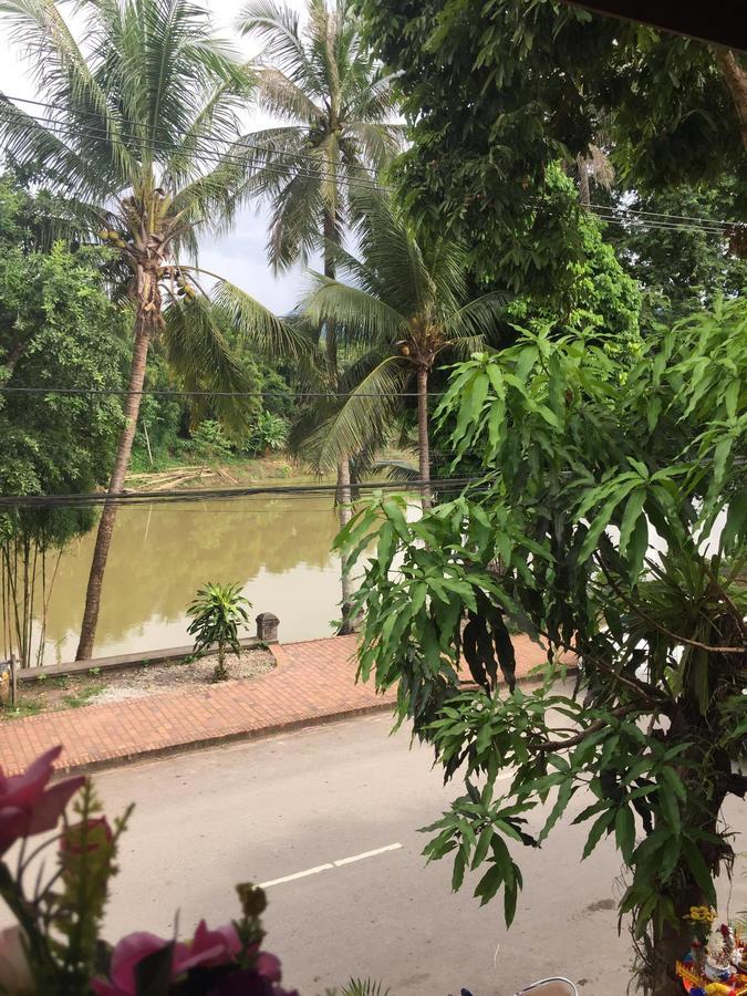 Golden Lotus Namkhan View Luang Prabang Exteriör bild
