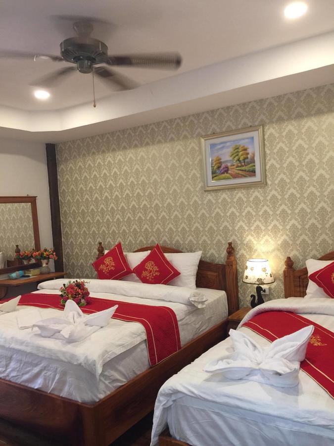 Golden Lotus Namkhan View Luang Prabang Exteriör bild